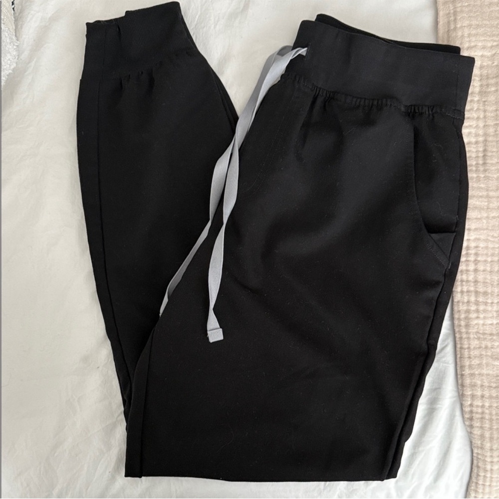 Figs, New Black Joggers - Small - Picture 4 of 4